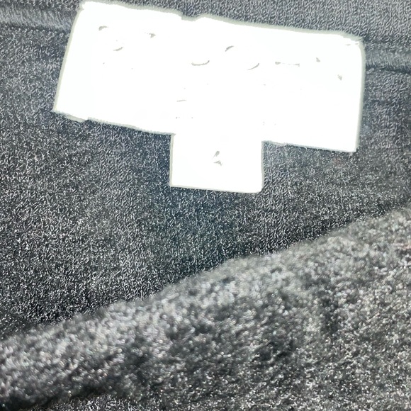 Saint John Collection by Marie Gray 2 piece Skirt Suit - Picture 14 of 16